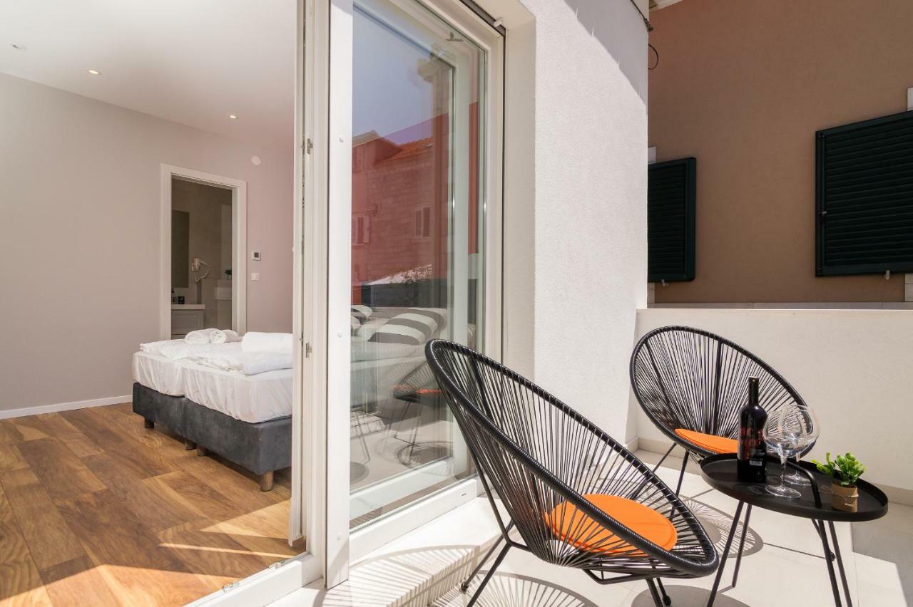 4 Elements Old Town Views Rooms 特罗吉尔 外观 照片