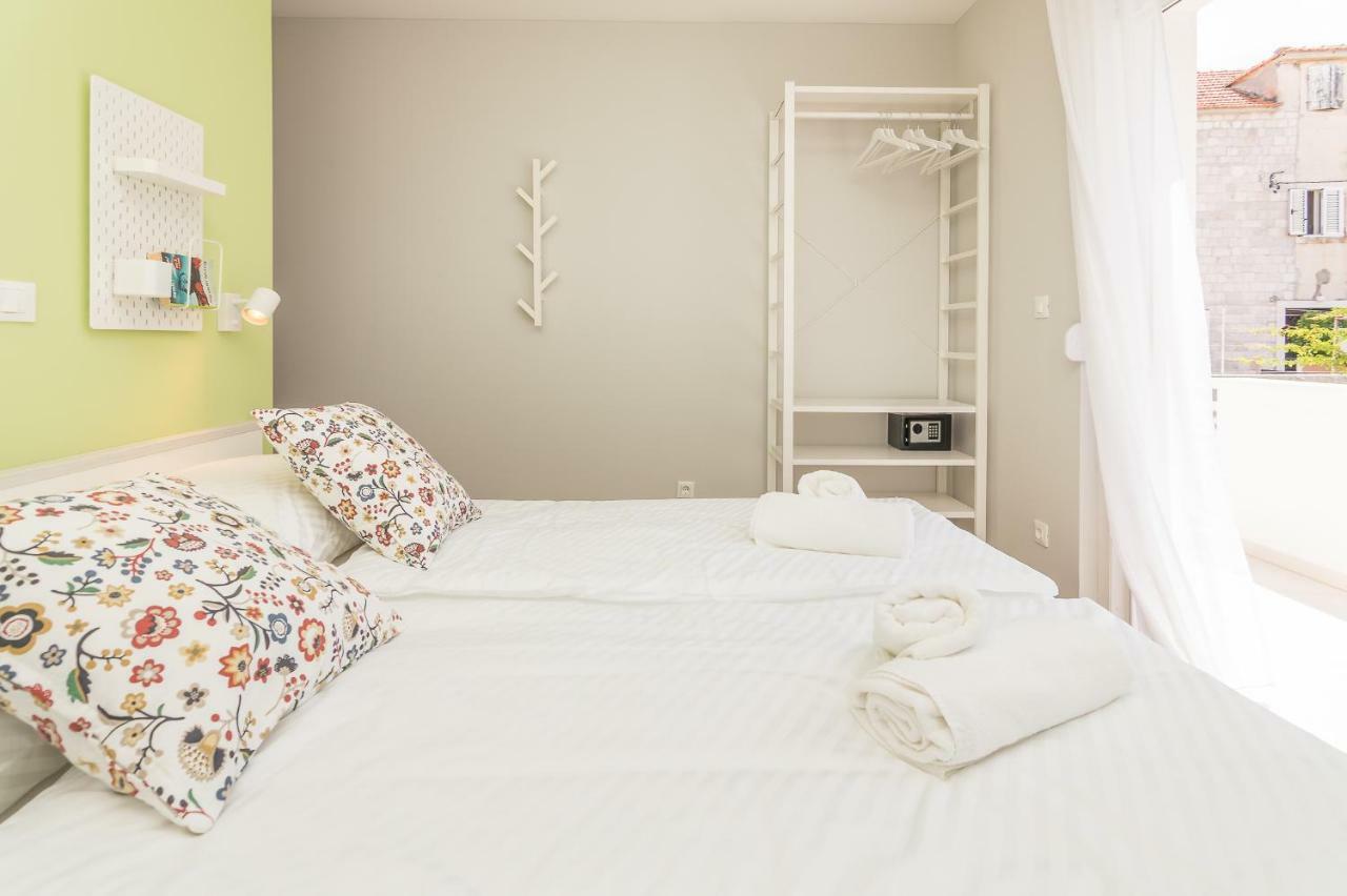 4 Elements Old Town Views Rooms 特罗吉尔 外观 照片