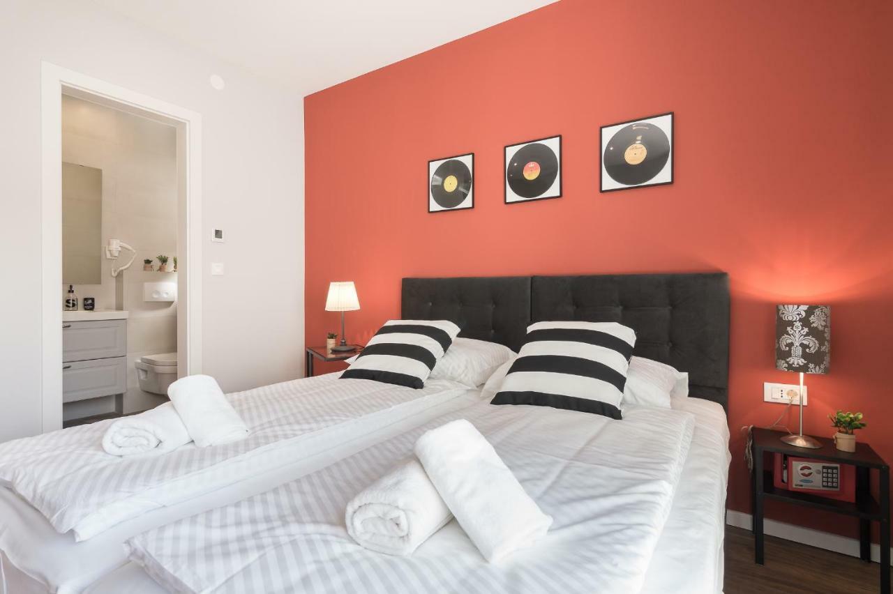4 Elements Old Town Views Rooms 特罗吉尔 外观 照片