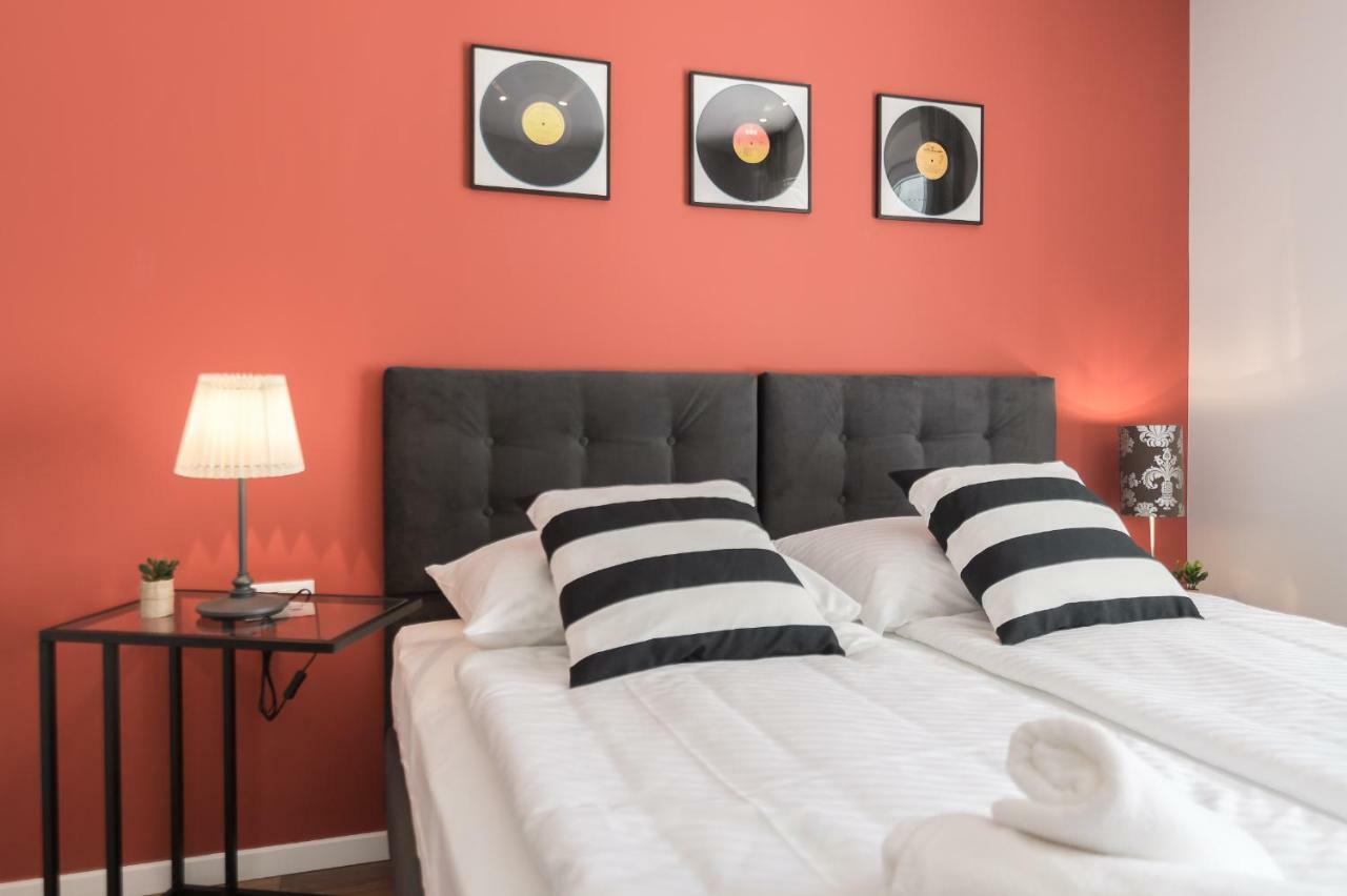 4 Elements Old Town Views Rooms 特罗吉尔 外观 照片